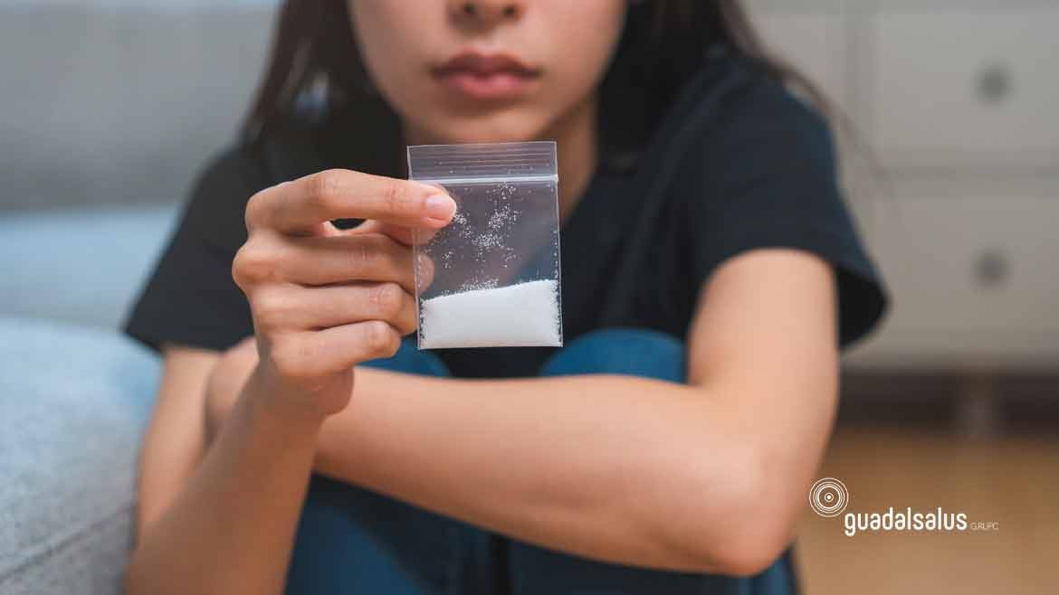 ¿Las drogas pueden afectar el ciclo menstrual? ¿Cómo? Descúbrelo en Guadalsalus